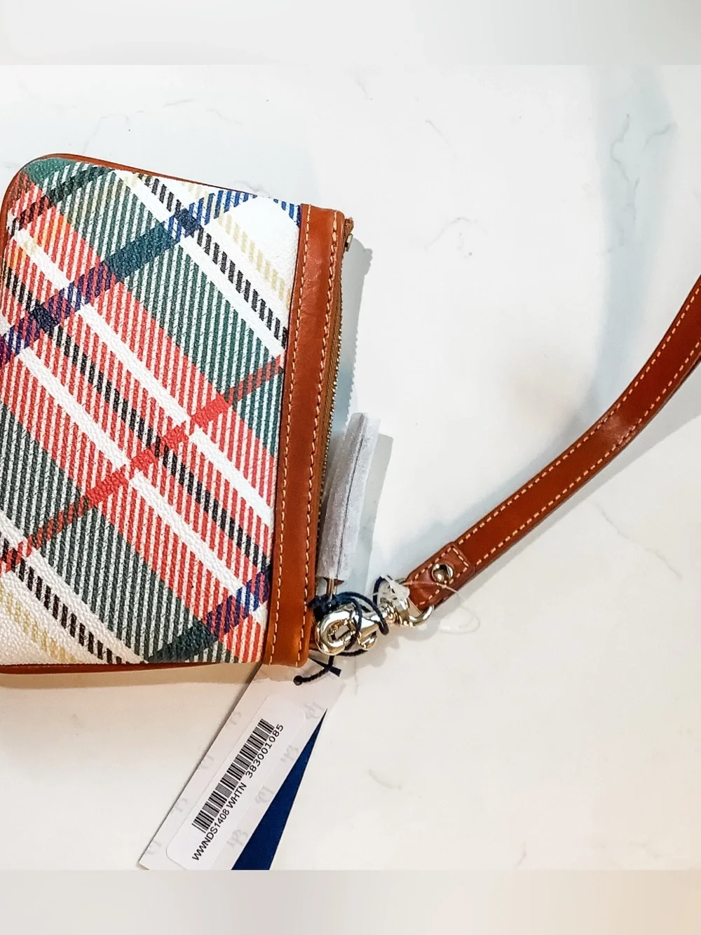 NWT Dooney & Bourke Plaid Tartan Windsor Medium Wristlet